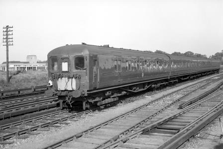 BR(S) Class 4-LAV 2954 at Horsham, West Sussex on Sunday 10 Oct 1965 - J. Scrace [234227]