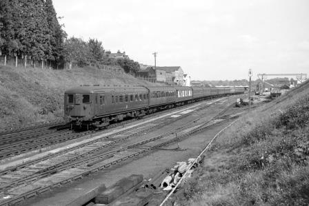 BR(S) Class 6-PUL 3005 at Haywards Heath, West Sussex with the 10.25am Victoria - Littlehampton service on Tuesday 07 Sep 1965 - J. Scrace [234233]