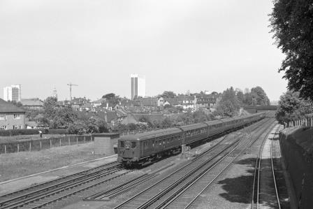 BR(S) Class 6-PAN 3028 at South Croydon, Greater London with the 11.45am Victoria - Ore service on Sunday 17 May 1964 - J. Scrace [234243]