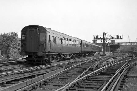 BR(S) Class 4-COR 3102 at Horsham, West Sussex with the 8.24am Clapham Junction - Bognor Regis ( service on Thursday 28 Mar 1968 - J. Scrace [234279]