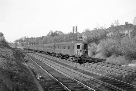 BR(S) Class 4-SUB 4305 at Honor Oak Park, Greater London with the 5.32pm London Bridge - Holborn Viaduct service on Thursday 21 Apr 1960 - J. Scrace [234318]