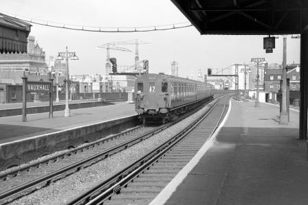 BR(S) Class 4-EPB S.5202 at Vauxhall Station, Greater London with the 12.52pm Waterloo - Guildford (via Cobham) service on Monday 24 Aug 1959 - J. Scrace [234341]