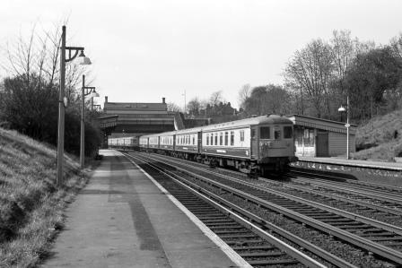 BR(S) Class 5-BEL 3051 at Honor Oak Park Station, Greater London with the 9.45am Brighton to Victoria "Brighton Belle" on Sunday 20 Apr 1969 - J. Scrace [234479]