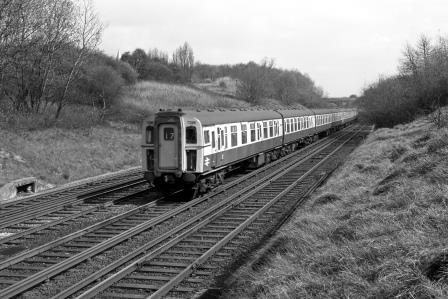 BR(S) Class 4-CIG 7336 at Honor Oak Park, Greater London with the 10.25 am Victoria to Littlehampton on Saturday 19 Apr 1969 - J. Scrace [234492]