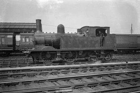 LSWR O2 class 232 at Clapham Junction, Greater London on Tuesday 04 May 1920 - H.C. Casserley [270004]