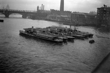 Waterloo Bridge, Greater London on Saturday 15 May 1926 - H.C. Casserley [270352]