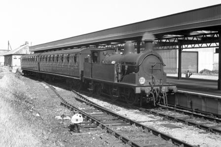 SR R class 1659 at Allhallows-on-Sea Station, Kent with the 1.40pm to Gravesend Central on Thursday 11 Sep 1947 - J.H. Aston [275114]