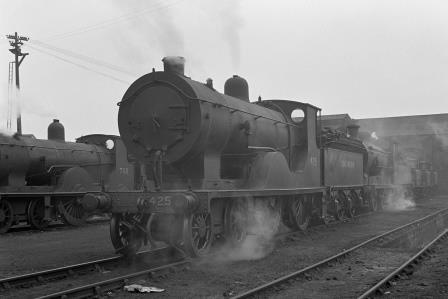 SR L12 class 425 at Fratton Shed, Hampshire on Saturday 17 Apr 1948 - J.H. Aston [275184]