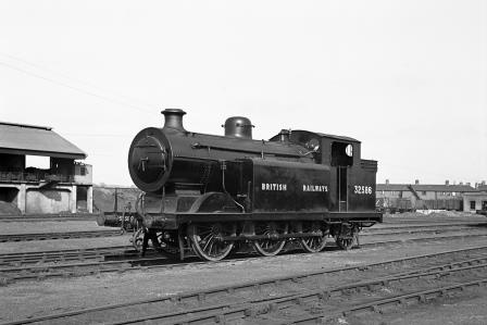 BR(S) E5X class 32586 at Ashford Shed, Kent on Saturday 08 May 1948 - J.H. Aston [275212]