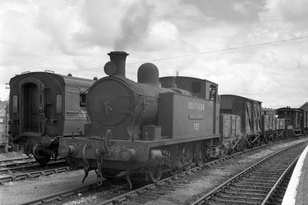 SR 757 class 757 'Earl of Mount Edgcumbe' at Bere Alston Station, Devon with a Goods for Callington on Tuesday 06 Jul 1948 - J.H. Aston [275323]
