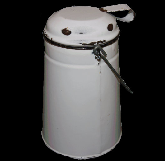 Tea can