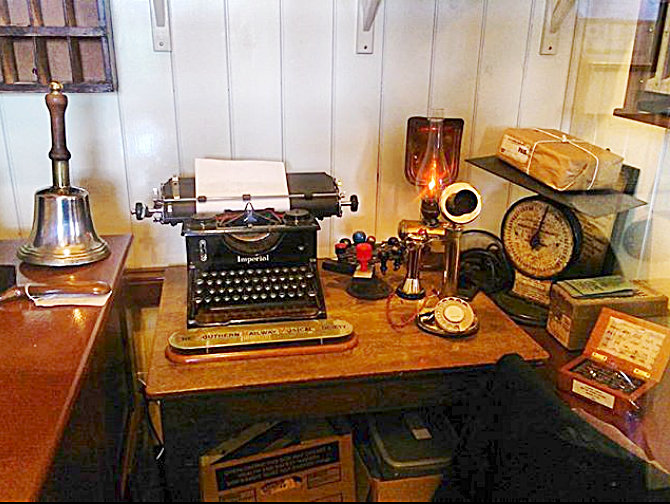 Bluebell Railway Museum Booking Office