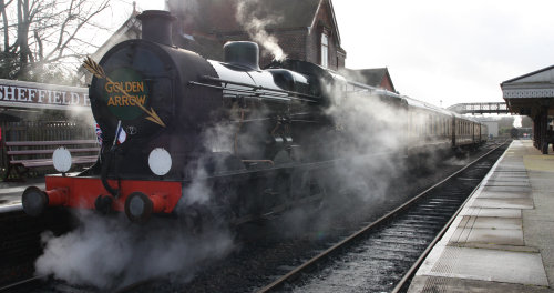 Bluebell Railway Museum Train Leaving Sheffield Park